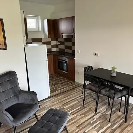 Kehida Relax Apartmanhaz
