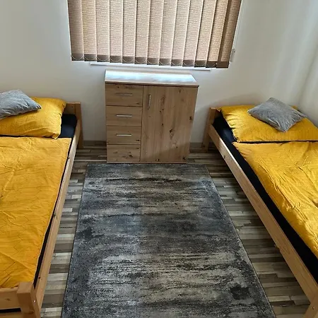 Kehida Relax Apartmanhaz * Kehidakustány