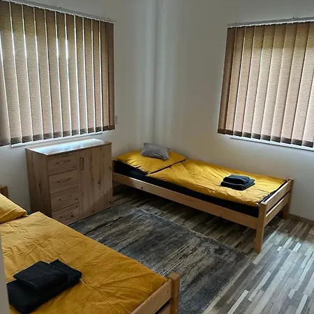 Kehida Relax Apartmanhaz Apartment