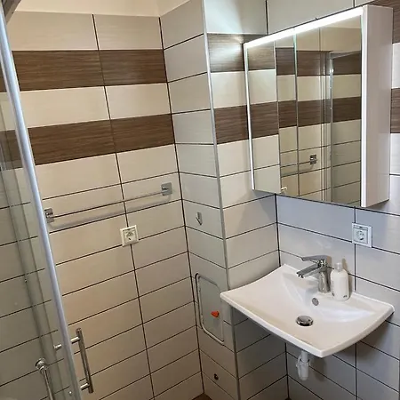 Kehida Relax Apartmanhaz Διαμέρισμα *