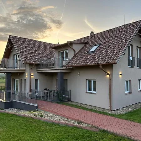 Kehida Relax Apartmanhaz