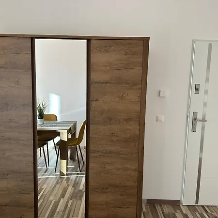 Kehida Relax Apartmanhaz * Kehidakustány