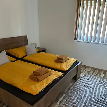 Kehida Relax Apartmanhaz *