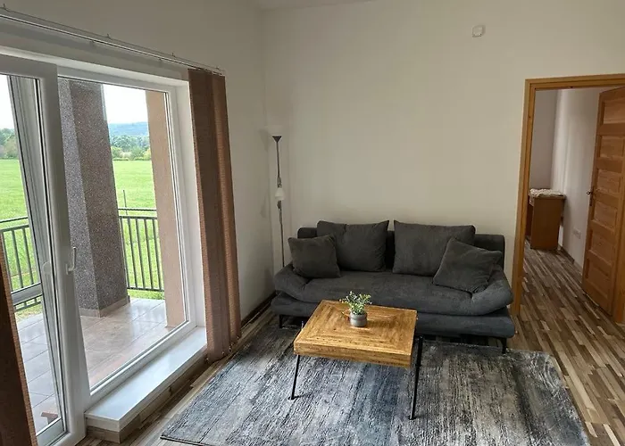 Kehida Relax Apartmanhaz * Кехидакустани