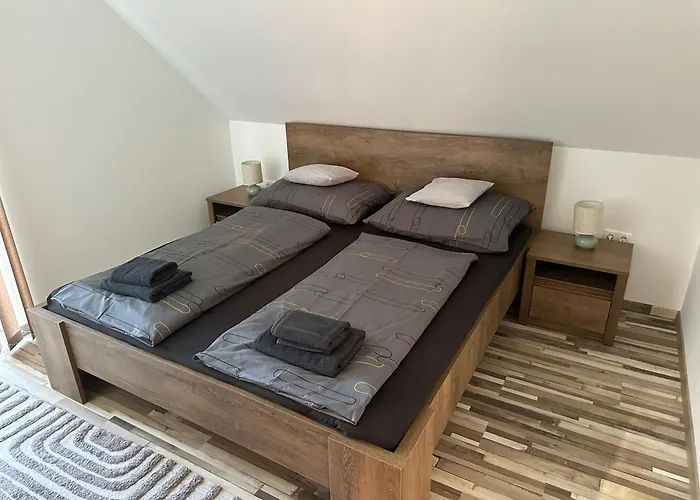 Kehida Relax Apartmanhaz Apartament Kehidakustány
