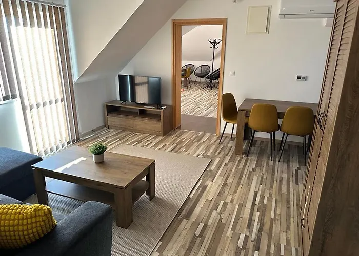 Apartament Kehida Relax Apartmanhaz Kehidakustány
